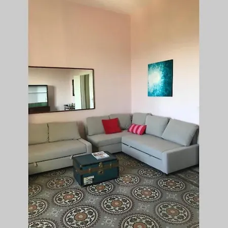 Vittoria Appartment 2 to 8 guests